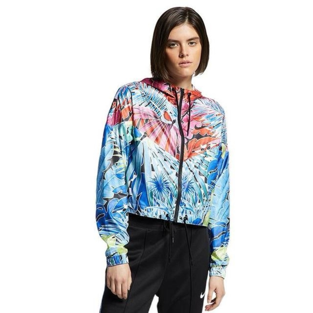 NWT Women’s Nike medium Floral Print Hooded Long Sleeve Jacket